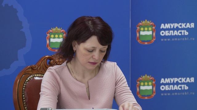 Прессконференция: Помощь семьям с детьми смотреть онлайн