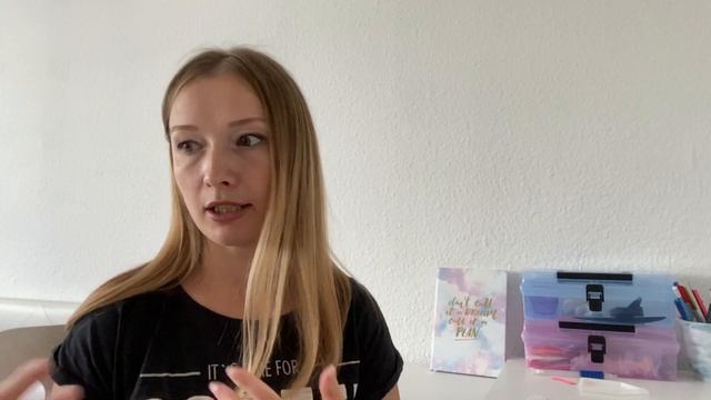 Entwicklungs Gespräch. Разговор с воспитателем в садике о том, как развивается ребёнок. смотреть онлайн