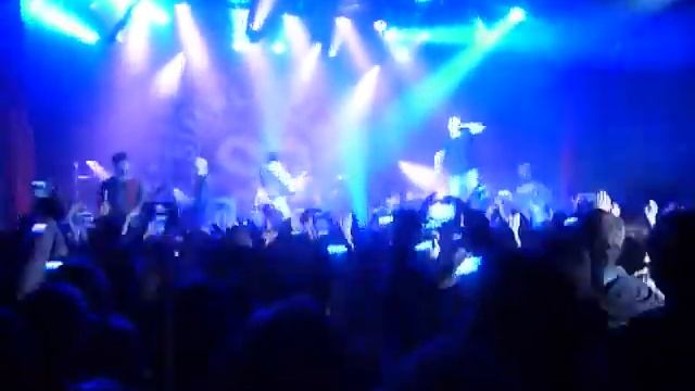 Welcome to my Life. Paris Simple plan Alhambra смотреть онлайн