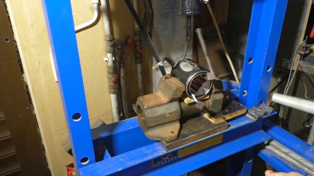 Как разобрать статор и извлечь обмотки#stator disassembly#定子拆卸 смотреть онлайн