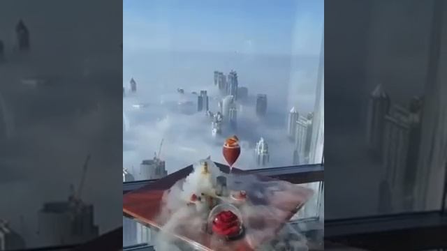 At.mosphere Restaurant in Dubai | UAE| смотреть онлайн