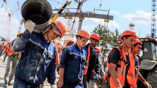 5 минут назад! что происходит мигранты таджики узбеки кыргызии осторожно новости для мигрантов смотреть онлайн