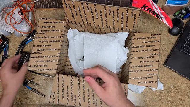 Long Await Unboxing and More смотреть онлайн