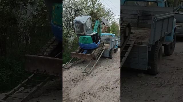 техпомощь Экскаватору #мини #автоэлектрик #диагностика смотреть онлайн