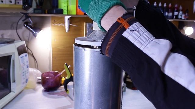 Цвет силиконовой приманки - СИРЕНЕВЫЙ ЖЕМЧУГ смотреть онлайн