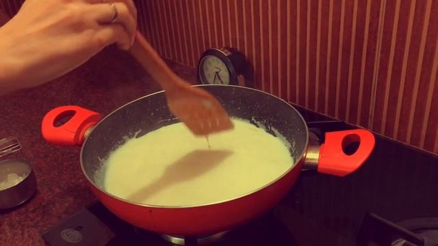 Кхойа барфи - бурфи из уваренного молока смотреть онлайн