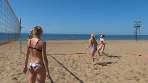 Пляжный волейбол (тренировка)