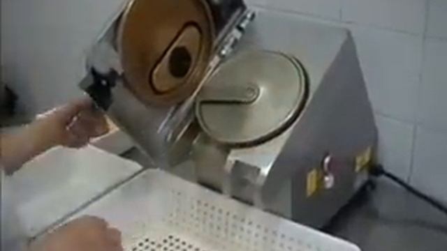 Работа овощерезки La Minerva смотреть онлайн