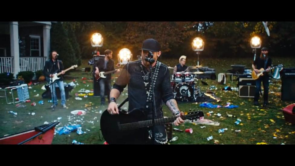 Brantley Gilbert - Stone Cold Sober смотреть онлайн