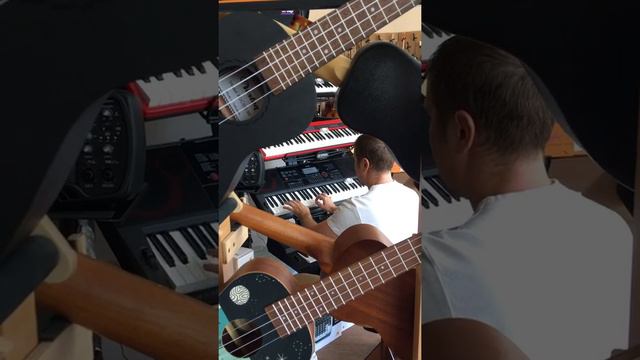 Синтезатор Casio смотреть онлайн