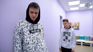 БОГАТЫЙ СТАРШЕКЛАССНИК - МЕЧТА ВСЕХ ДЕВОЧЕК!!!