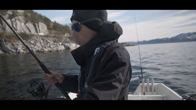 Dorschalarm im Fjord | Angeln in Nordnorwegen am Velfjord | Team AQUANTIC angelt in Norwegen |Teil смотреть онлайн