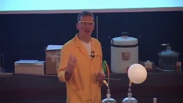 The Chemistry of Light 16 - Halogen Bulbs смотреть онлайн