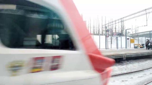 МЦД- 2. Поездка на Электропоезде Иволга от Текстильщиков до Бутово смотреть онлайн