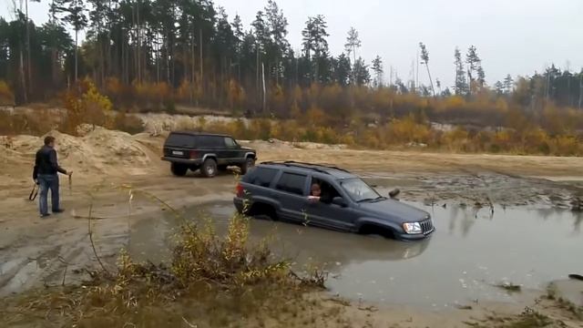 Jeep WJ Jeep XJ Грязь Покатушки Спасение утопшего Ч1