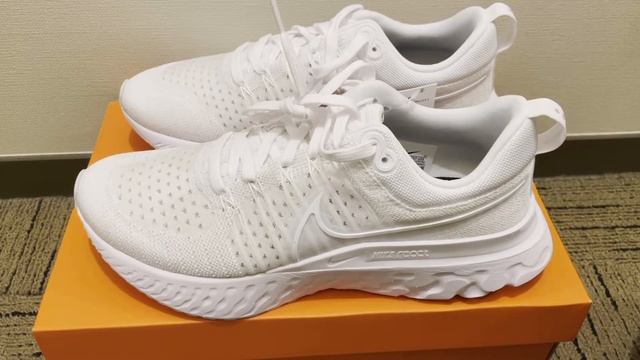 나이키 리액트 인피니티 런 플라이니트2 (Nike React Infinity Run Flyknit 2) смотреть онлайн
