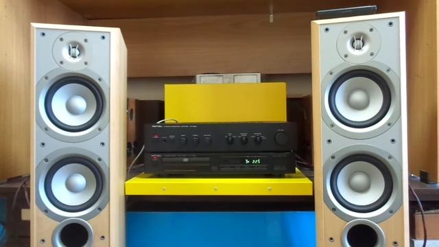 Rotel RCD-970 BX + Rotel RA-820A + Infinity Primus-250 смотреть онлайн