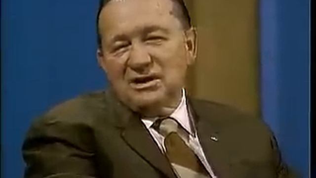 Tex Ritter talks about politics & cowboy movies смотреть онлайн
