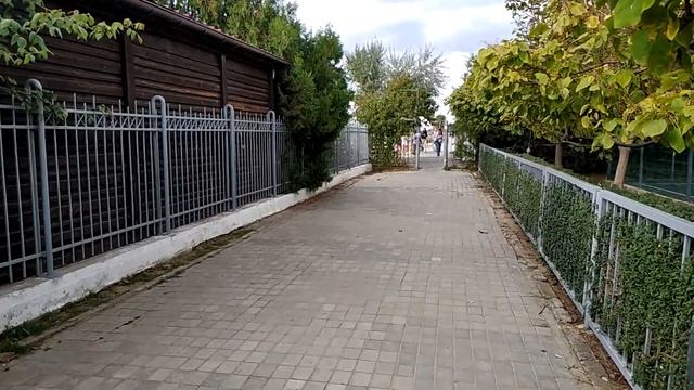 Крым. ОТКРОВЕНИЯ туристки из ЧЕХИИ. Песчаное. Бархатный сезон 2021 смотреть онлайн