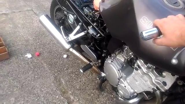 Redémarrage GSX1100G смотреть онлайн