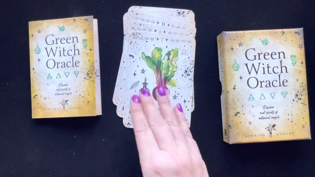 Green Witch Oracle - Cheralyn Darcey смотреть онлайн