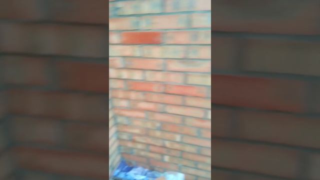 попытка кладки кирпича в стиле лофт!