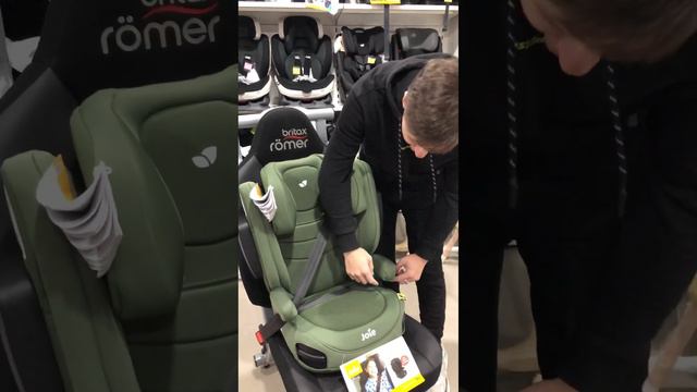 Как же пристегнуть ребенка правильно? #родители #автокресло #детскаябезопасность #родителидети смотреть онлайн