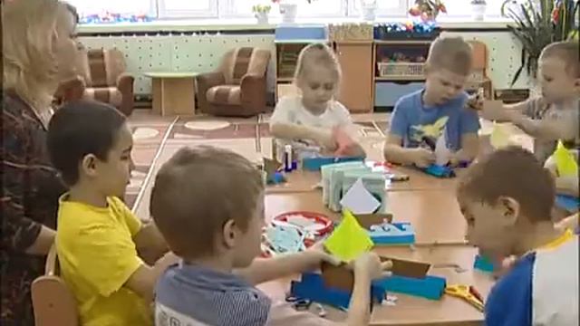 В Хакасии дети выбирают друзей по гаджету смотреть онлайн