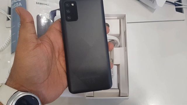 Samsung Galaxy A02s unboxing & full specifications review UAE- in black color смотреть онлайн