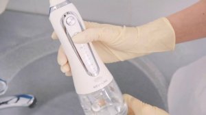 Как правильно пользоваться ирригатором. Советы стоматолога