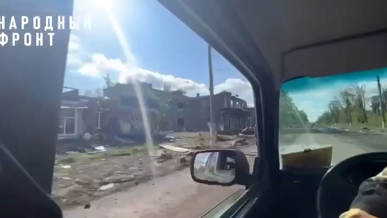 Денис Рыжий рассказал, как доставляется гуманитарная помощь в Авдеевку смотреть онлайн