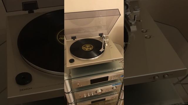 Denon Dp-300F - fully automatic Turntable - Paul McCartney смотреть онлайн