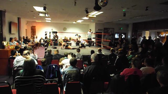 TWA Tenacious Return Jennie B vs Lucy Sky смотреть онлайн