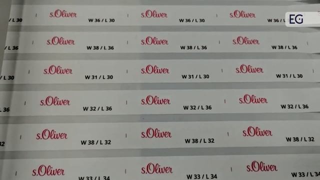 Автоматический станок для трафаретной печати на ленточном материале смотреть онлайн