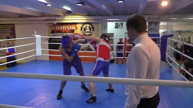 4 75 кг Поевский Владимир Ударник Тульская vs Ратников Иван Ударник Тушинская смотреть онлайн