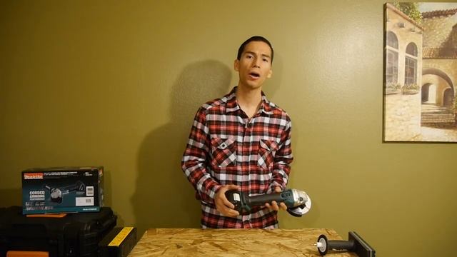 Makita XAG03M 18V Brushless 4-1/2" Angle Grinder Review смотреть онлайн