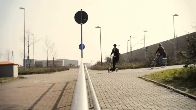 HUDORA Big Wheel Scooter HD смотреть онлайн