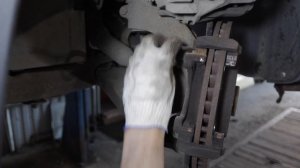 ВОЛЬВО ХС70. Замена тормозных колодок и дисков