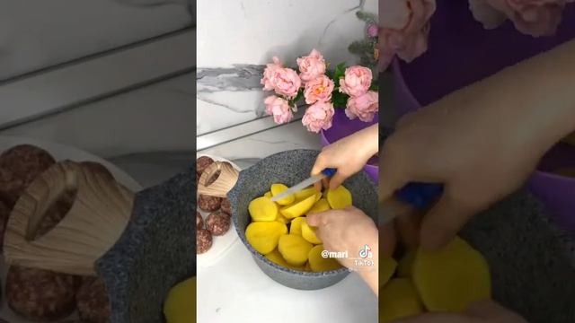 ужин за 5 минут фрикадельки с картошкой смотреть онлайн