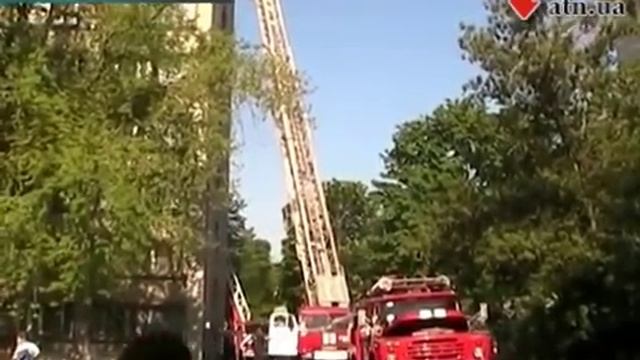 Пожар в харькове в общежитии по ул. Тимуровцев, 33 смотреть онлайн