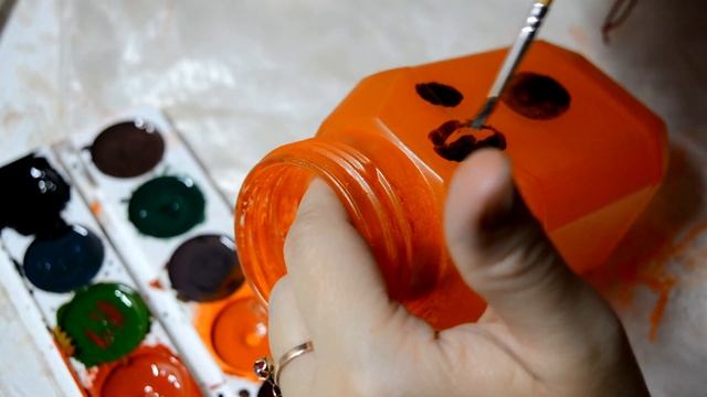Как сделать фонарь на Хеллоуин/How to make a lantern for Halloween смотреть онлайн