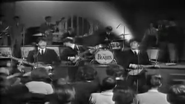 I saw her standing there + Long Tall Sally - live - The Beatles смотреть онлайн