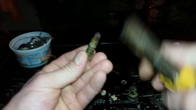 ТЕЧЁТ КРАН - ремонт керамической кран-буксы. смотреть онлайн