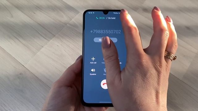 Samsung Galaxy A40 2019 (SM-A405FM) Incoming call смотреть онлайн