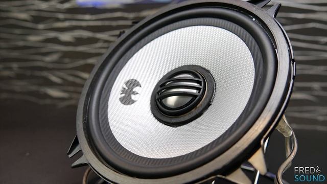 JVC ARSENAL CS-AR500 4K (FNS) смотреть онлайн