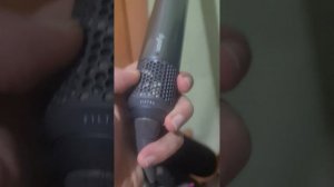 перегревается, выключается фен стайлер дайсон-чистим фильтр.