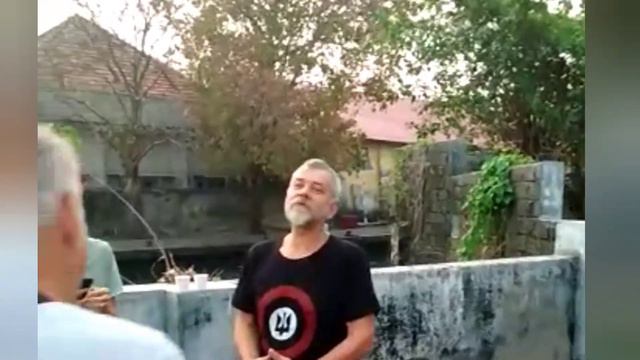 Pilgrim Diary 162. Как заработать в Индии Боливуд массовка кино. Мой день рождения в Кочин.Сегодня смотреть онлайн