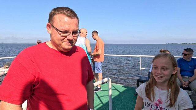 На пароме Koidula на Пийрисааре. Praamiga Koidula Piirissaarde. смотреть онлайн