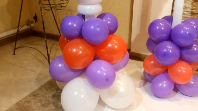 Малыш Качели из воздушных шаров Колоны стойки из шаров Columns of balloons смотреть онлайн