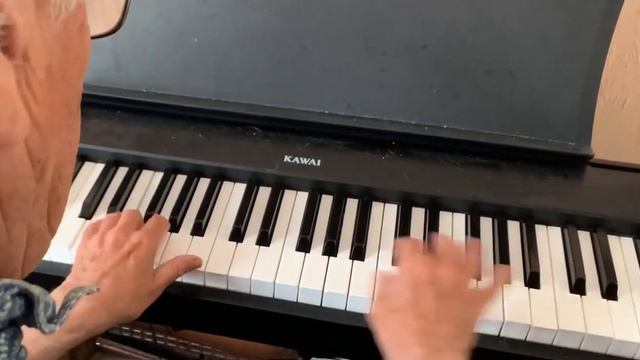 Merry Widow Waltz Franz Lehar romantic style Kawai ES110 piano (+strings) Alex Govier смотреть онлайн